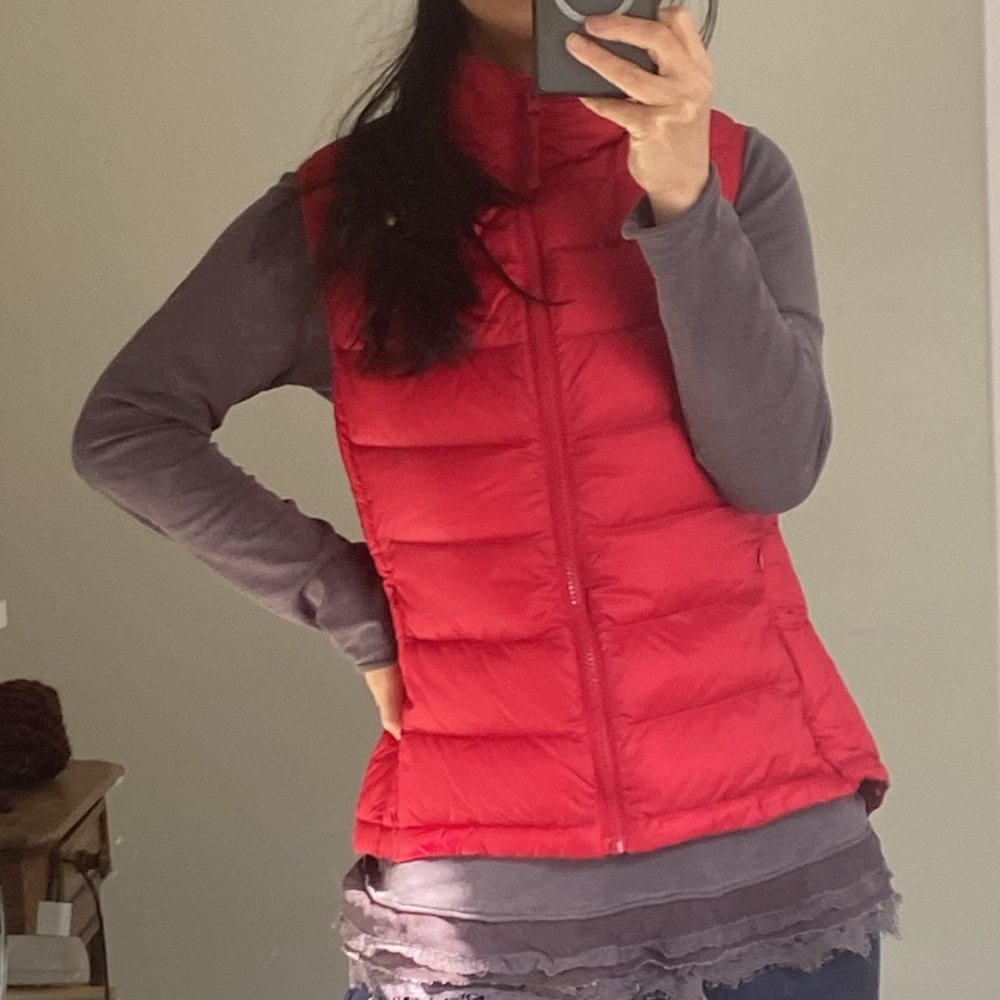 Y2K down vest